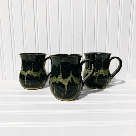 Authentic Pottery Mugs - Picture 1 of 6